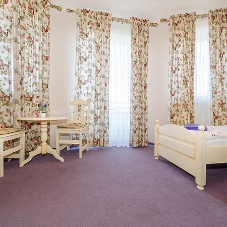 Ranczo Mustafa Villa Bobolin Bagian luar foto