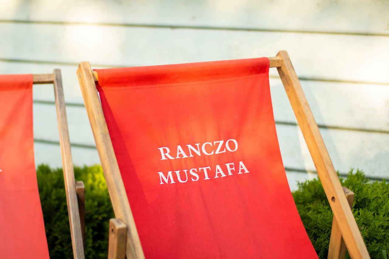 Ranczo Mustafa Villa Bobolin Bagian luar foto
