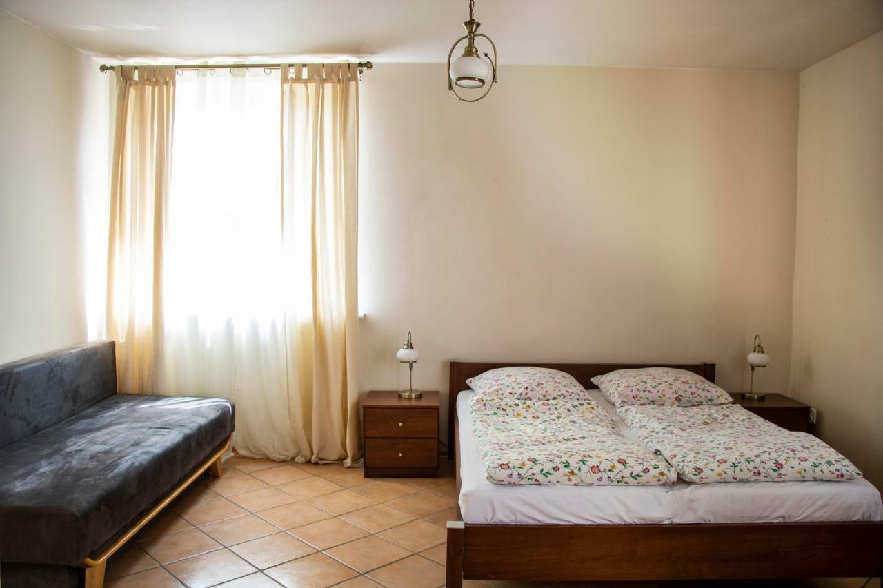 Ranczo Mustafa Villa Bobolin Bagian luar foto